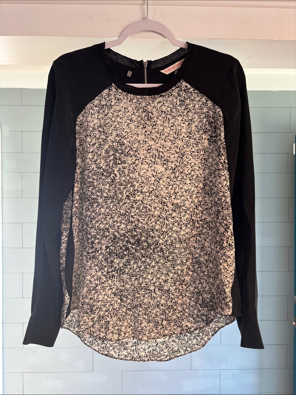 Rebecca Taylor Black Raglan Long-Sleeve Top with Cream Speckle Front